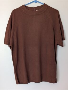 Women's Crystal-Kobe Soft Chocolate-Brown Short-Sleeve Knit Sweater.